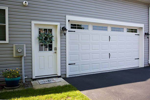 24/7 Emergency Garage Door Panel Replacement experts in Richmond County County, NC